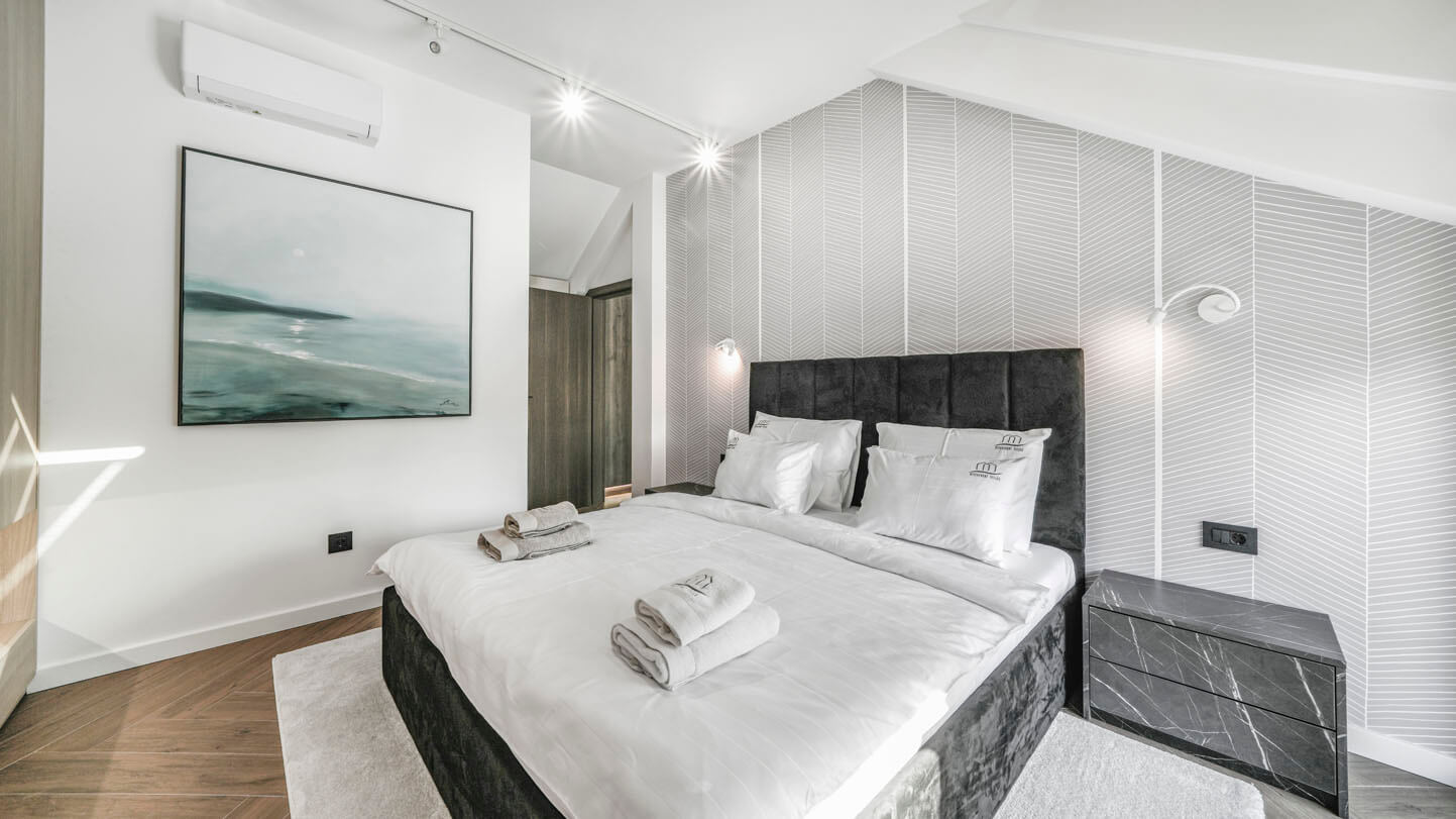 Riverfront Villas (18)