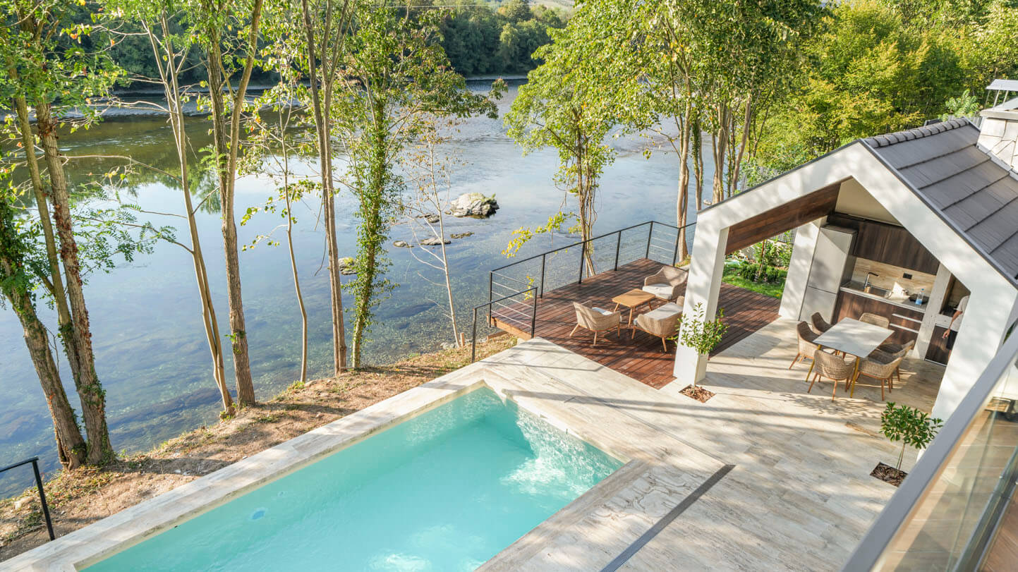 Riverfront Villas (28)