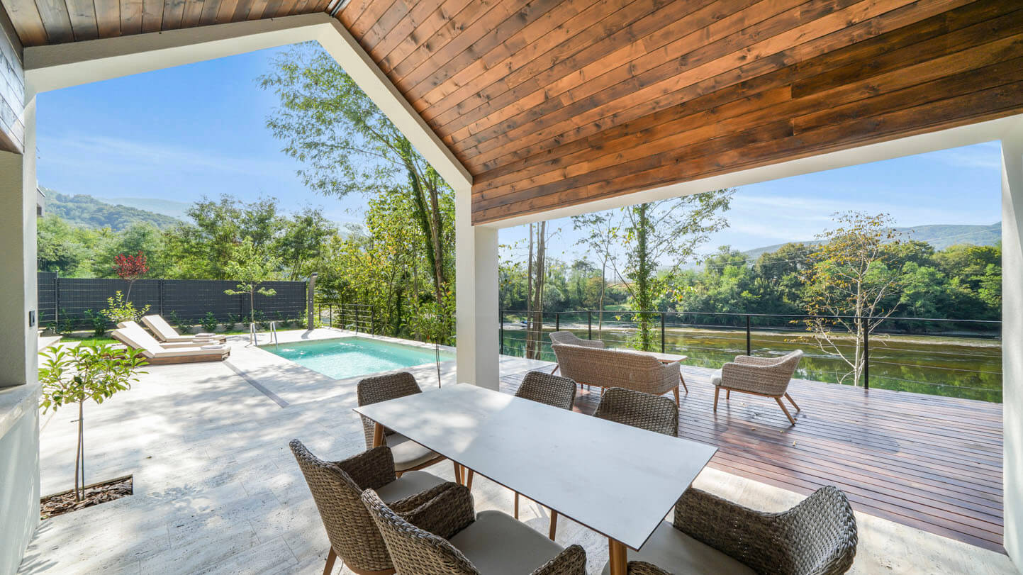 Riverfront Villas (4)